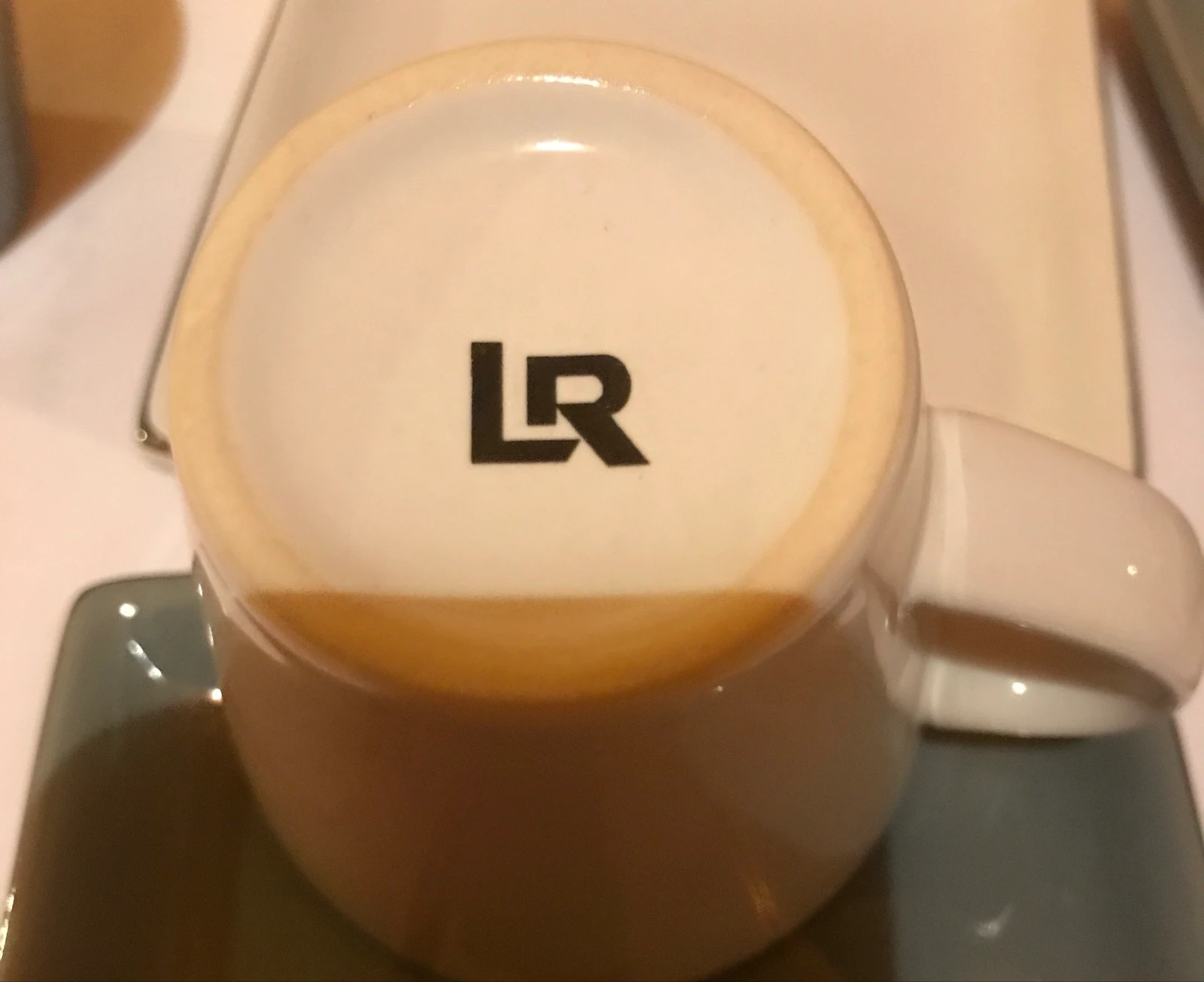 4 tazas de café + 4 platillos – photo 6